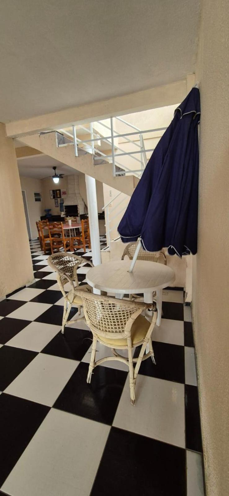 Casa 50 Metros Da Praia 马蒂尼奥斯 外观 照片